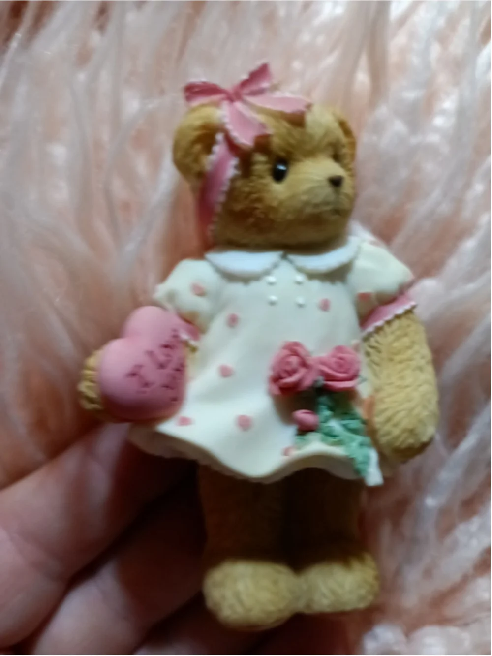 Enesco Cherished Teddies 2004 0000369 Ilene 